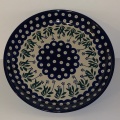 PLATES, PLATTERS & TRAYS